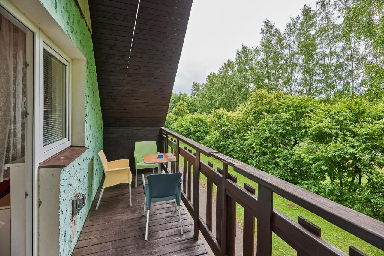Camp Dolce Hotel Трутнов Екстериор снимка