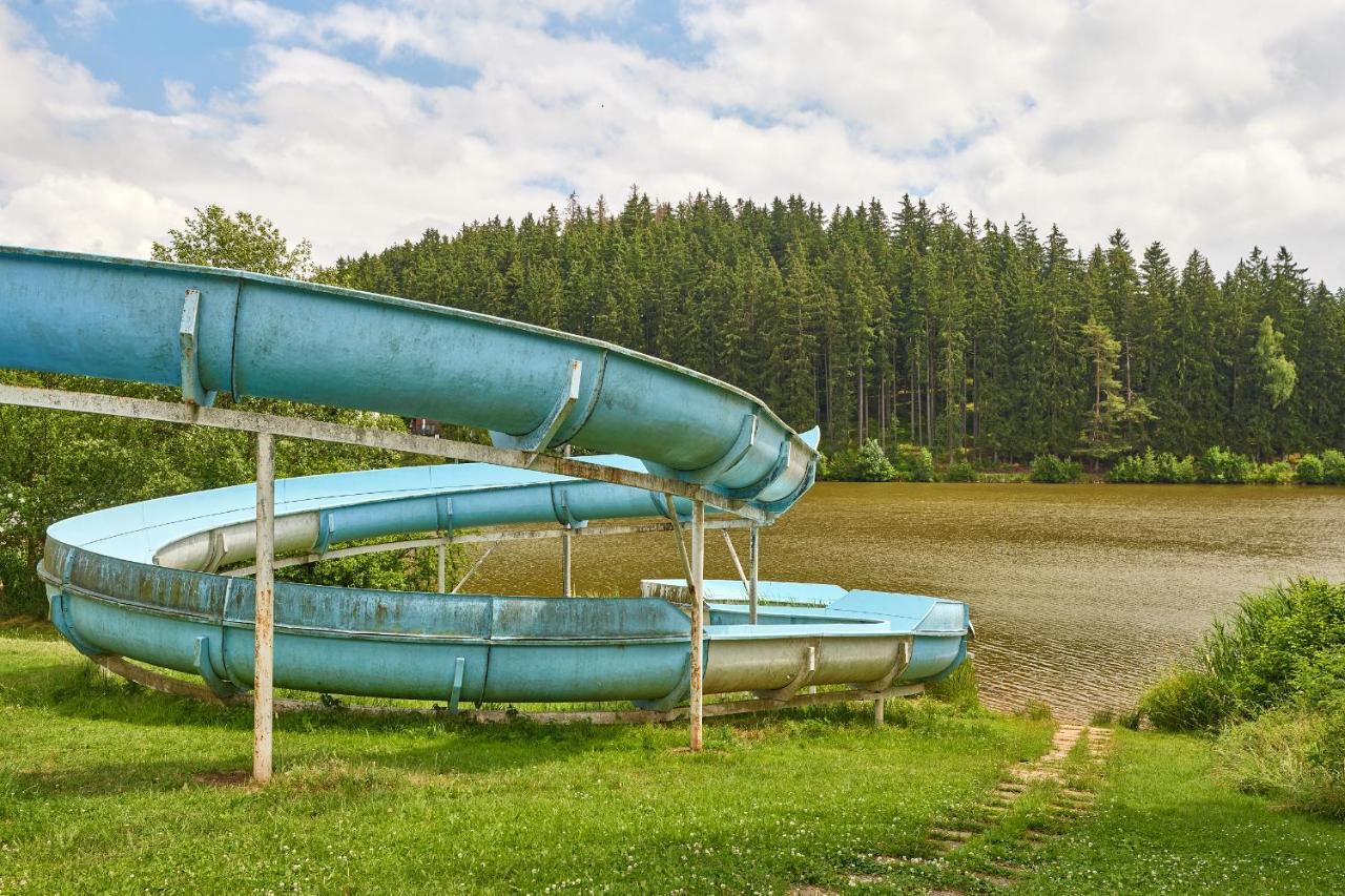 Camp Dolce Hotel Трутнов Екстериор снимка