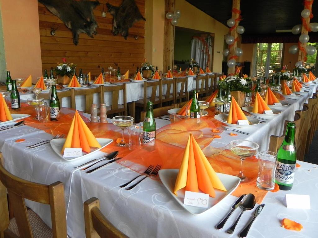 Camp Dolce Hotel Трутнов Екстериор снимка